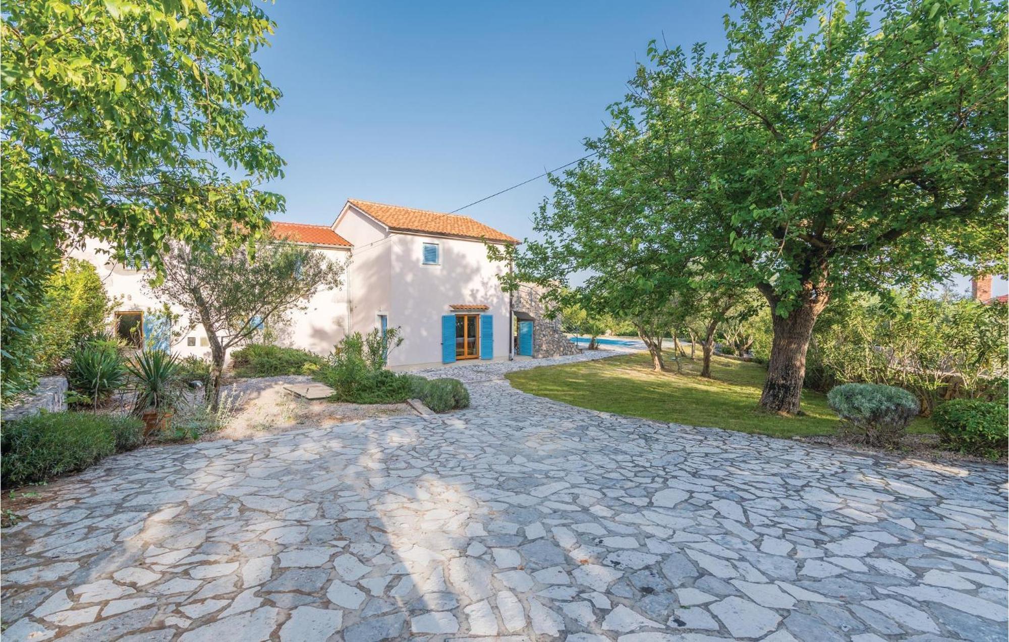 Nice Home In Zgaljici With Outdoor Swimming Pool Skrbčići Εξωτερικό φωτογραφία